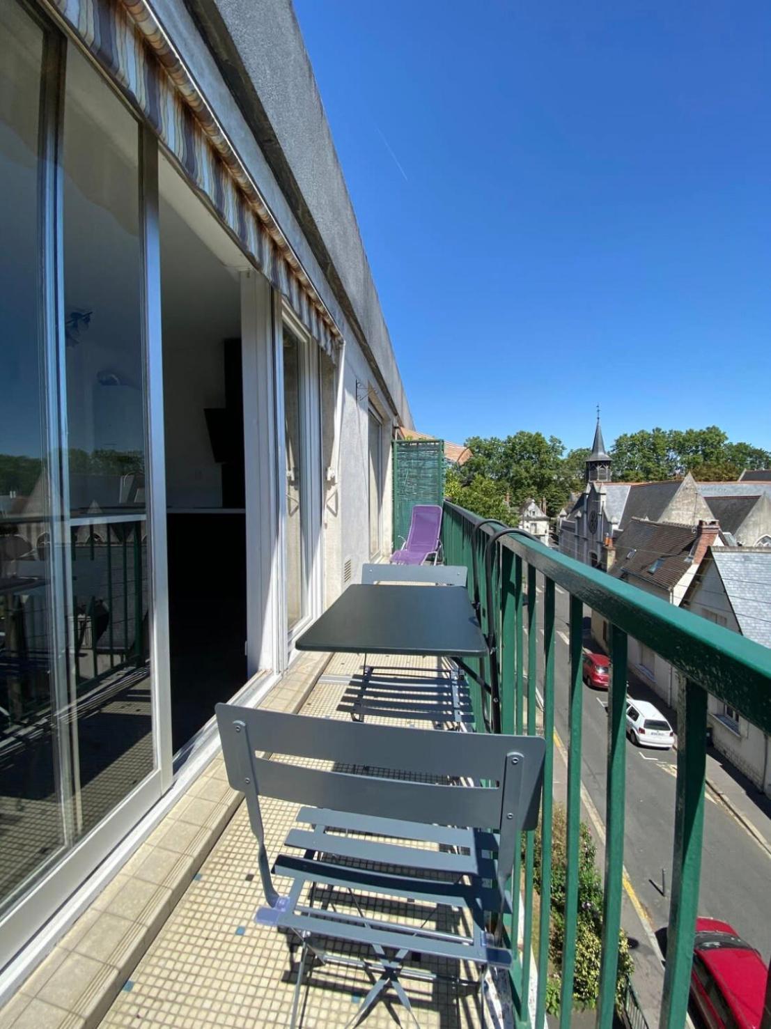 Ferienwohnung Vue Sur Les Toits De Tours Exterior foto